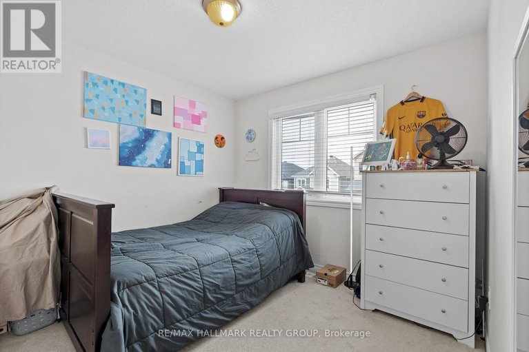 28653089/716-summergaze-street/emerald-meadowstrailwest/ottawa/ontario/K2M0L4_23