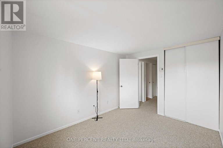29686738/11-2640-draper-avenue/redwood-park/ottawa/ontario/K2H8V3_20