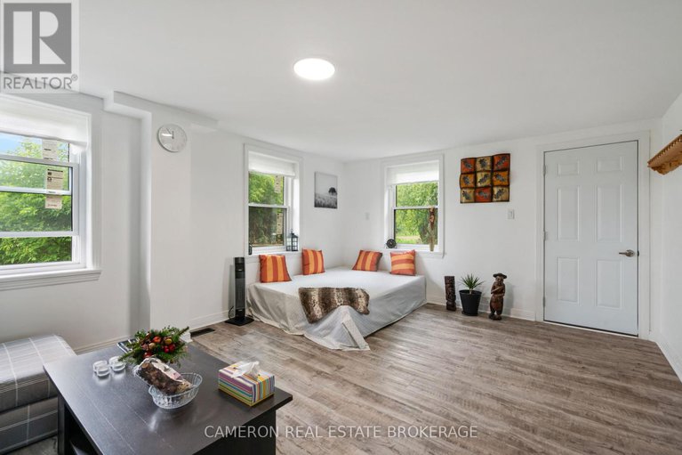 28549704/4141-helmer-road/south-stormont-osnabruck-twp/south-stormont/ontario/K0C1Y0_11