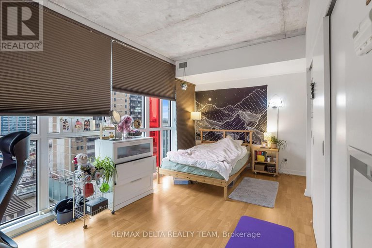28167796/810-324-laurier-avenue-w/ottawa-centre/ottawa/ontario/K1N6P6_17