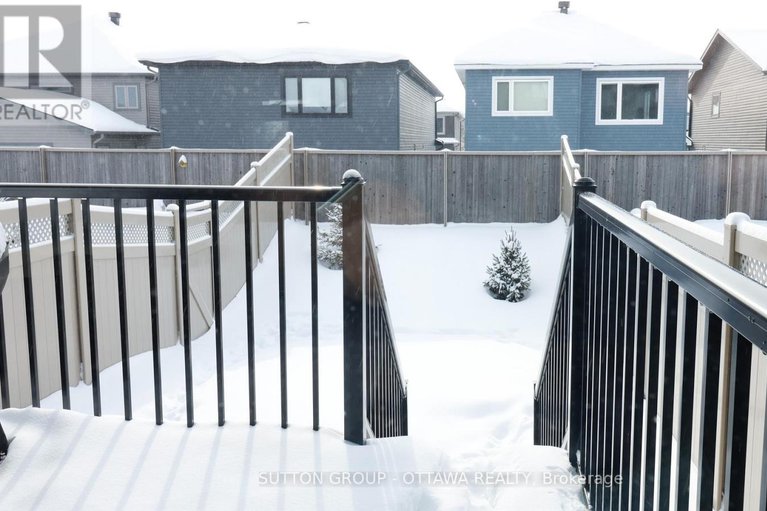 29396023/303-rue-de-l-etang-street/town-of-rockland/clarence-rockland/ontario/K4K0K1_28