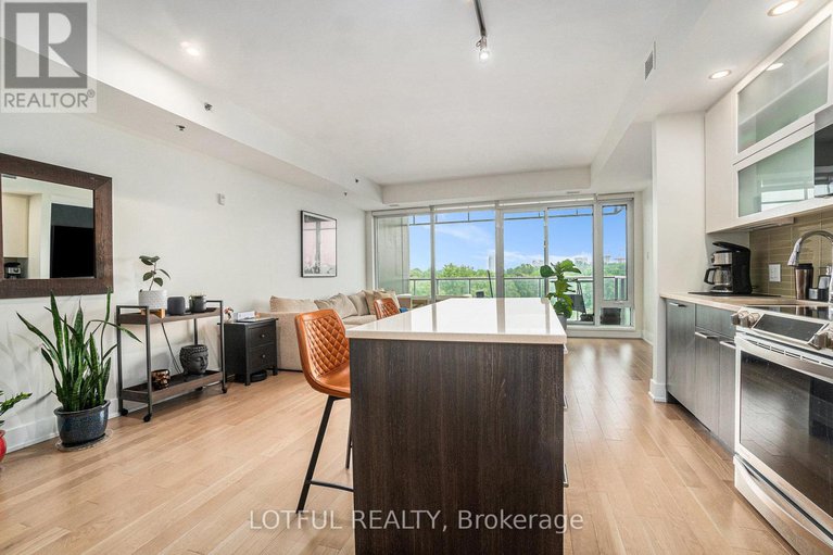 28443665/701-98-richmond-road/westborohampton-park/ottawa/ontario/K1Z0B2_6