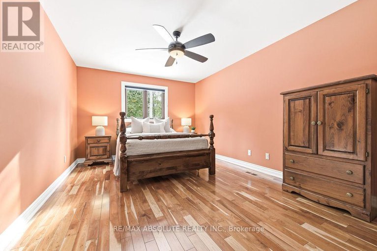 29357236/206-deerwood-drive/fitzroy-ward-south-west/ottawa/ontario/K0A2H0_20