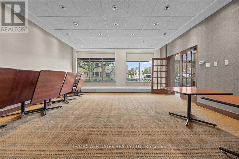 28976814/ph804-320-mcleod-street/ottawa-centre/ottawa/ontario/K2P1A3_40