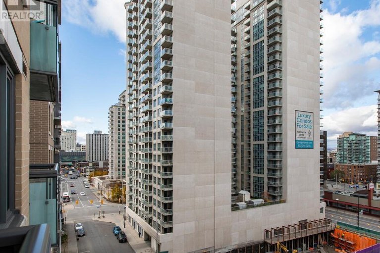 29615590/308-238-besserer-street/sandy-hill/ottawa/ontario/K1N6B1_11