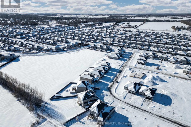 29268180/503-moonlight-drive/russell-twp/russell/ontario/K4R0L7_49