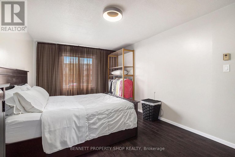 28339233/206-2041-arrowsmith-drive/beacon-hill-south/ottawa/ontario/K1J7V7_15