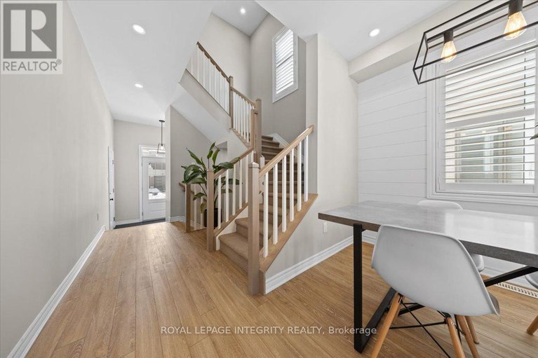 28608346/355-crossway-terrace/stittsville-north/ottawa/ontario/K2S2Z3_7