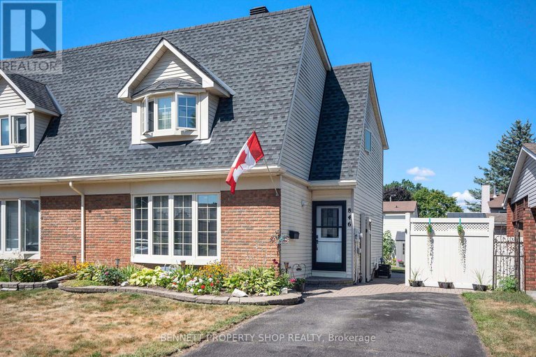 28778645/846-borland-drive/chatelaine-village/ottawa/ontario/K1E1X5_2