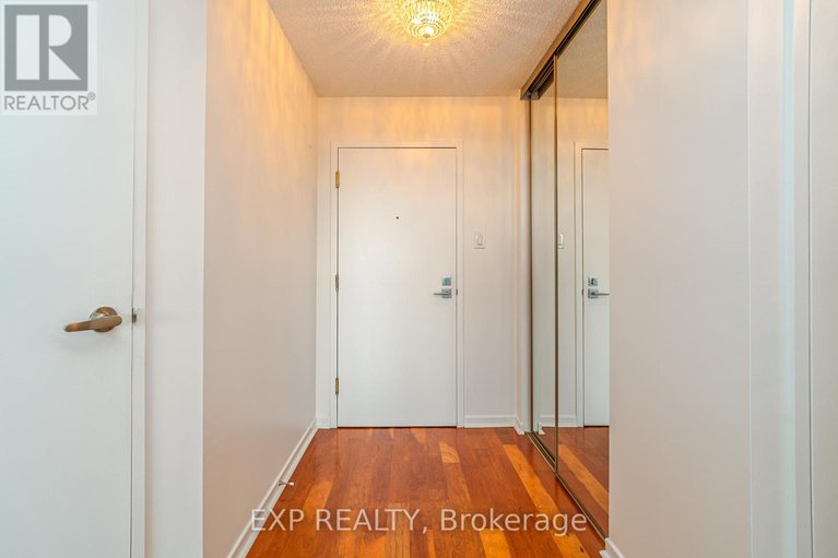 29256882/2305-1500-riverside-drive/riverview-park/ottawa/ontario/K1G4J4_2