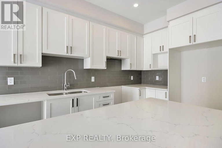 29159782/1928-hawker-private/huntley-ward-south-east/ottawa/ontario/K0A1L0_7