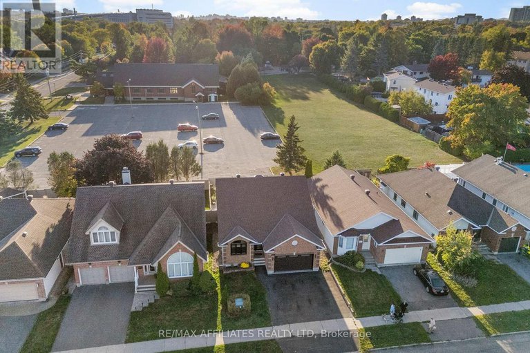 28965931/1813-elmridge-drive/beacon-hill-south/ottawa/ontario/K1J6S3_24