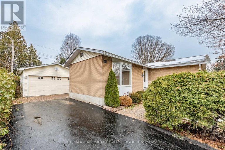 29113297/71-viewmount-drive/meadowlandscrestview/ottawa/ontario/K2G3B9_2