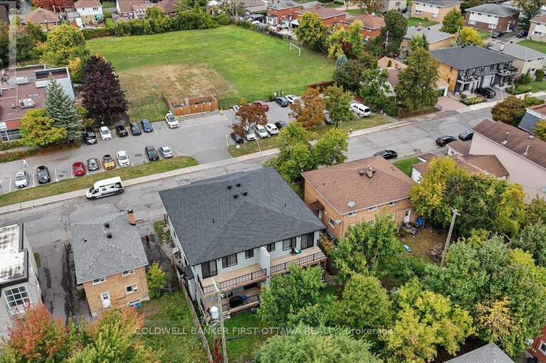 28927561/562-queen-mary-street/overbrookcastle-heights/ottawa/ontario/K1K1W1_40