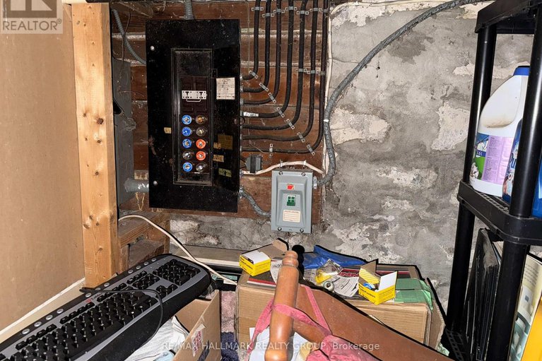 29194787/25-third-avenue/glebe/ottawa/ontario/K1S2J5_10