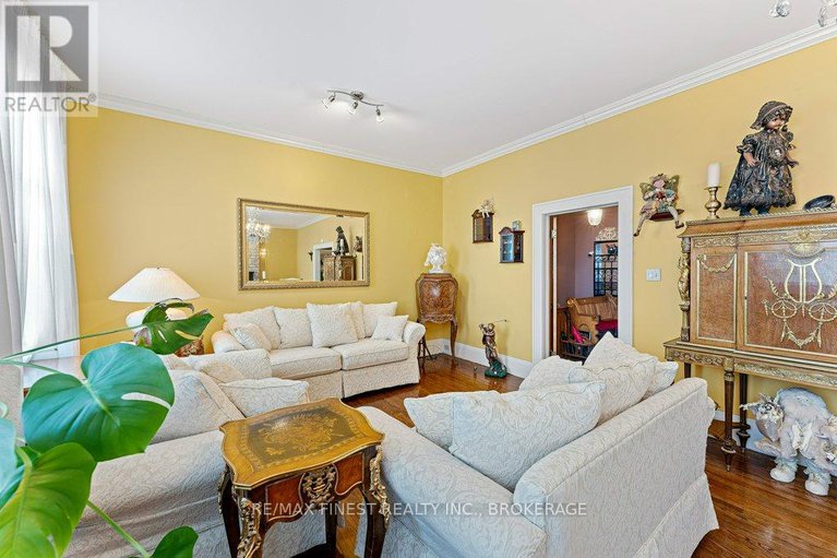 28419841/144-prescott-street/kemptville/north-grenville/ontario/K0G1J0_5