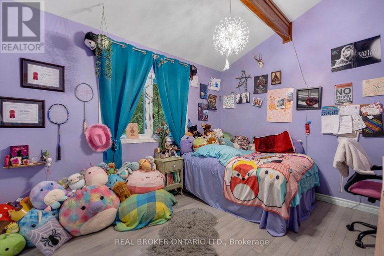 29461292/1-woodland-drive/mcnabbraeside-twps/mcnabbraeside/ontario/K0A1G0_31