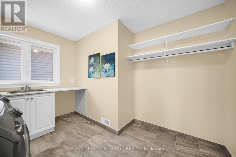 29656466/568-egret-way/half-moon-bay/ottawa/ontario/K2C3H2_37