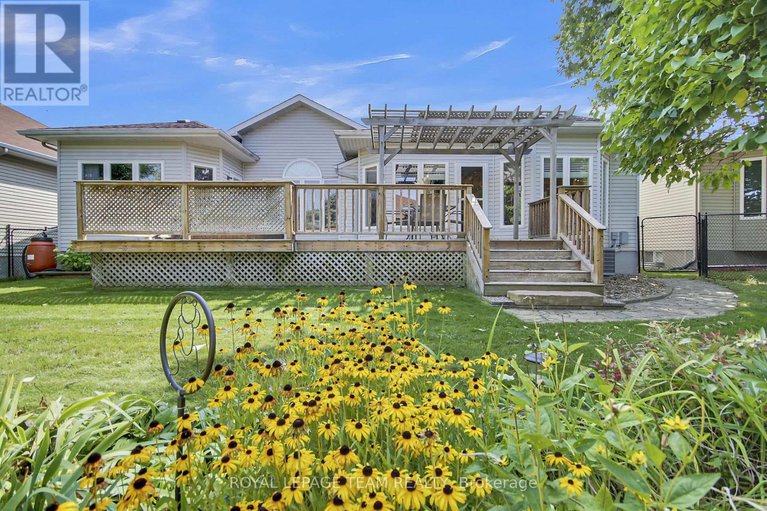28847955/41-jacqueline-crescent/stittsville-central/ottawa/ontario/K2S1M2_47