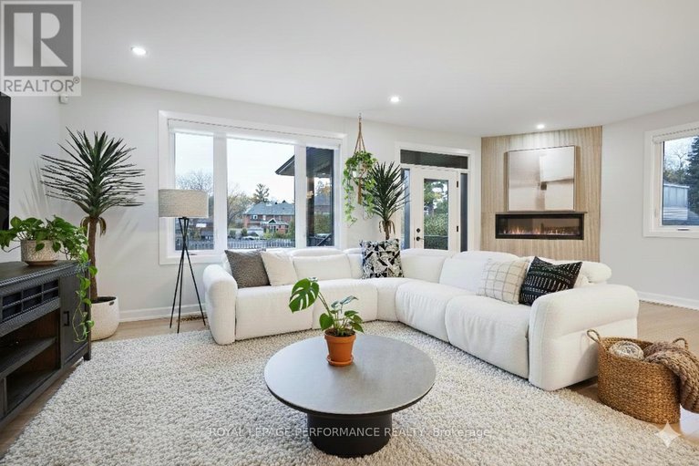 29317173/1709-fisher-ave-avenue/carleton-heights/ottawa/ontario/K2C1X9_20