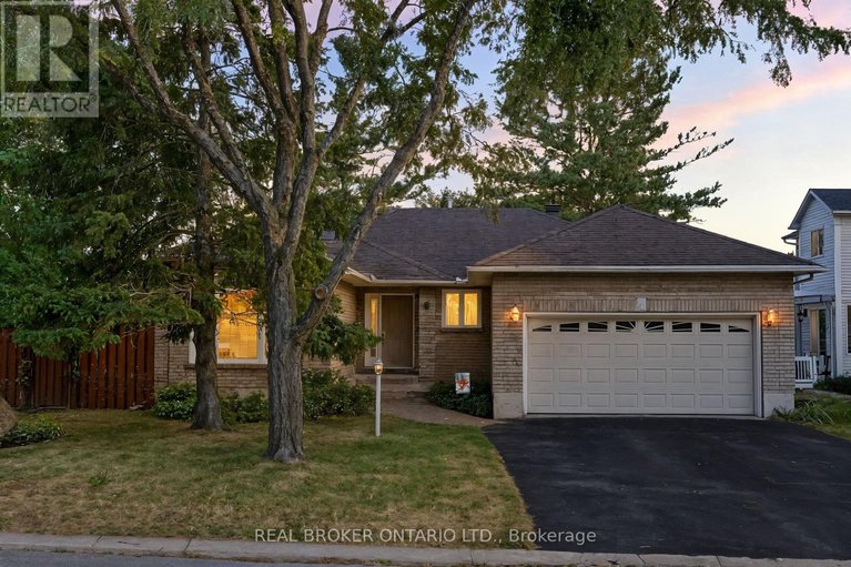 28843559/6-candow-crescent/stittsville-north/ottawa/ontario/K2S1K7_1