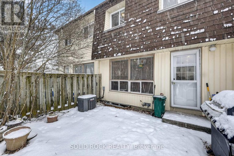 29198225/b-76-seyton-drive/westcliffe-estates/ottawa/ontario/K2H8W4_33