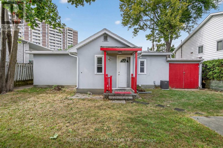 28893264/2822-richmond-road/fairfield-heights/ottawa/ontario/K2B6S5_29