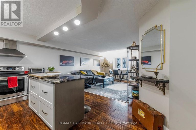 29424977/902-1025-grenon-avenue/fairfield-heights/ottawa/ontario/K2B8S5_6