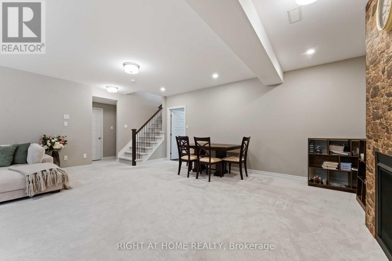 29367758/248-maygrass-way/remainder-of-stittsville-area/ottawa/ontario/K2S2K9_30