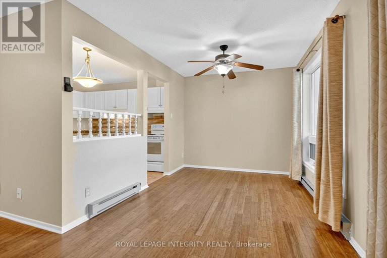 28928085/a-214-equestrian-drive/bridlewood/ottawa/ontario/K2M1E2_6