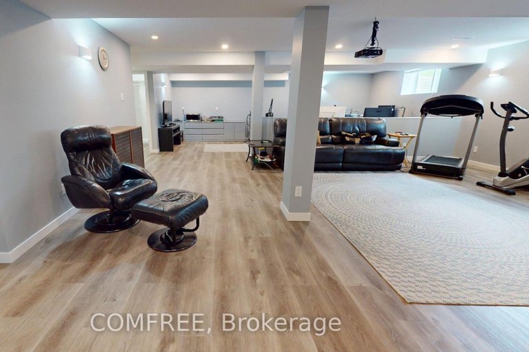 28339271/26-stickleback-way/avalon-west/ottawa/ontario/K4A1K9_17