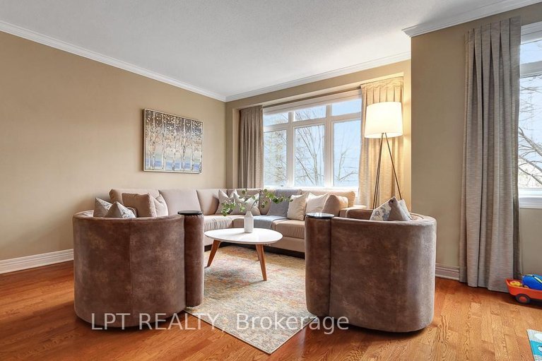 29614830/176-lanark-avenue/westboro-north/ottawa/ontario/K1Z1E5_10