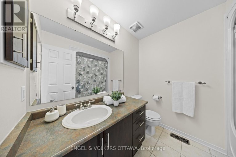 29120445/57-newcastle-avenue/morgans-grantsouth-march/ottawa/ontario/K2K3B5_30