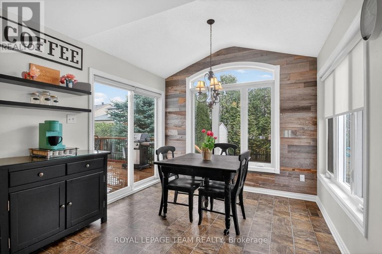 29614412/75-renoir-drive/embrun/russell/ontario/K0A1W0_11