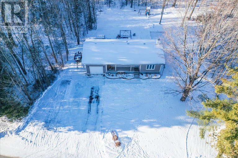 29166870/702-cedar-hill-road/pakenham/mississippi-mills/ontario/K0A2X0_35