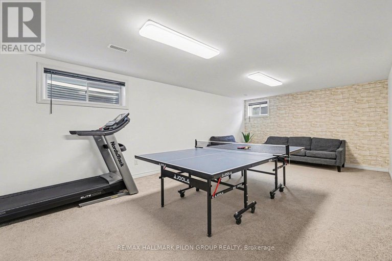 29525862/266-shinleaf-crescent/mer-bleuebradley-estatesanderson-park/ottawa/ontario/K1W0J2_22