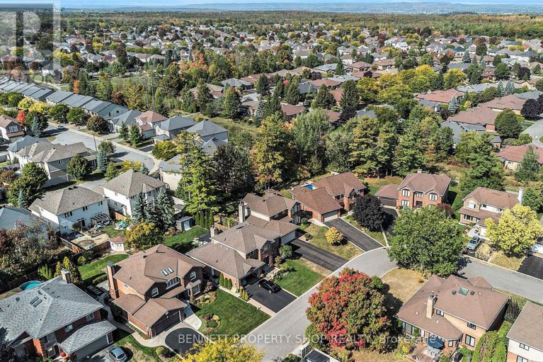 29325608/15-brandy-creek-crescent/bridlewood/ottawa/ontario/K2M2B8_6