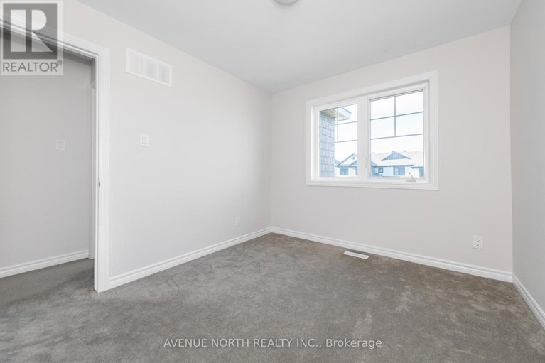 29241567/1024-kijik-crescent/blossom-parkkemp-parkfindlay-creek/ottawa/ontario/K1X0G9_30