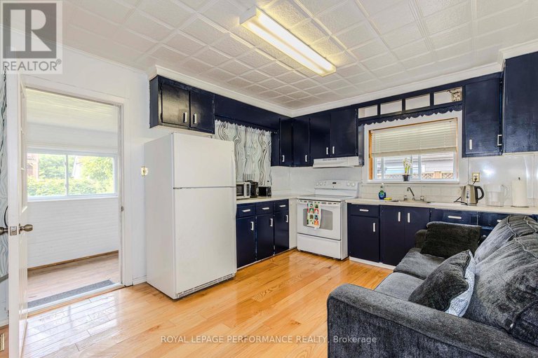 29320189/98-boyce-avenue/britannia/ottawa/ontario/K2B6J2_10