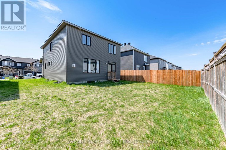 28321714/756-namur-street/embrun/russell/ontario/K0A1W0_32