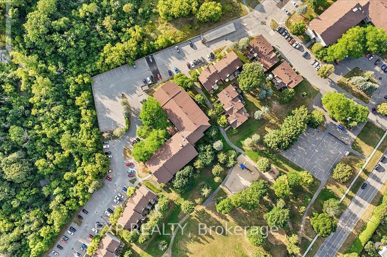 29104637/316-6434-bilberry-drive/orleans-wood/ottawa/ontario/K1C4P5_31