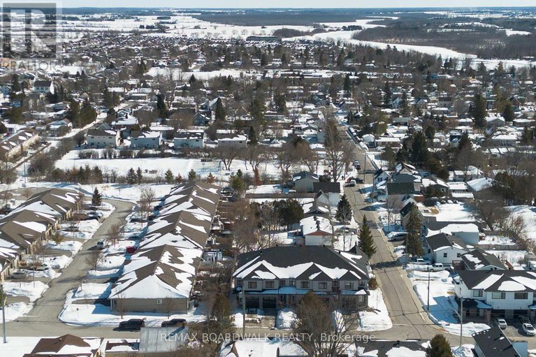 29425299/204-adelaide-street/almonte/mississippi-mills/ontario/K0A1A0_34