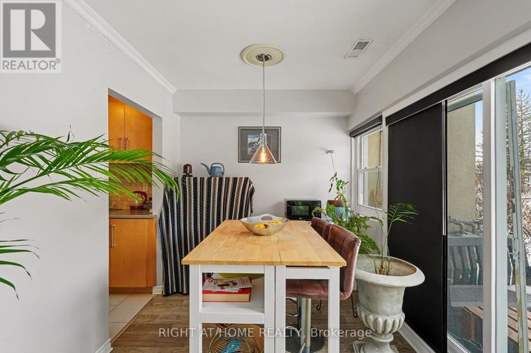 29439108/121-12-corkstown-road/lakeview-park/ottawa/ontario/K2H5B3_15