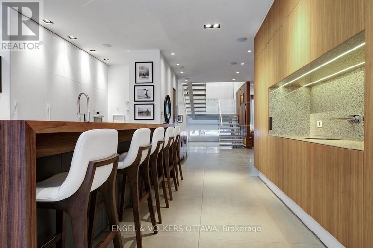 29341028/608-byron-avenue/mckellarhighland/ottawa/ontario/K2A0E5_19