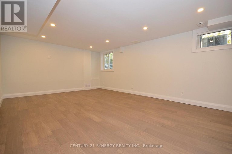 29094498/26-660-hochelaga-street/carson-meadows/ottawa/ontario/K1K2E9_42