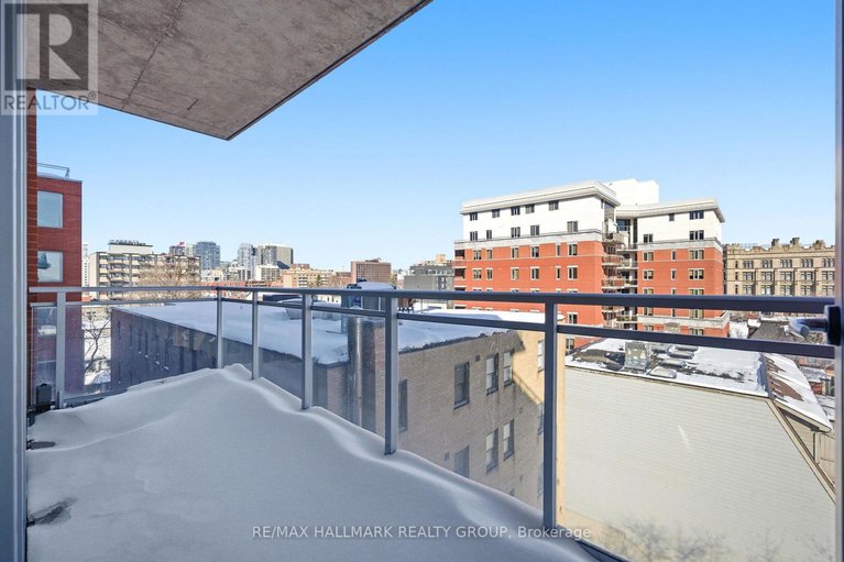 29362548/645-340-mcleod-street/ottawa-centre/ottawa/ontario/K2P1A4_18