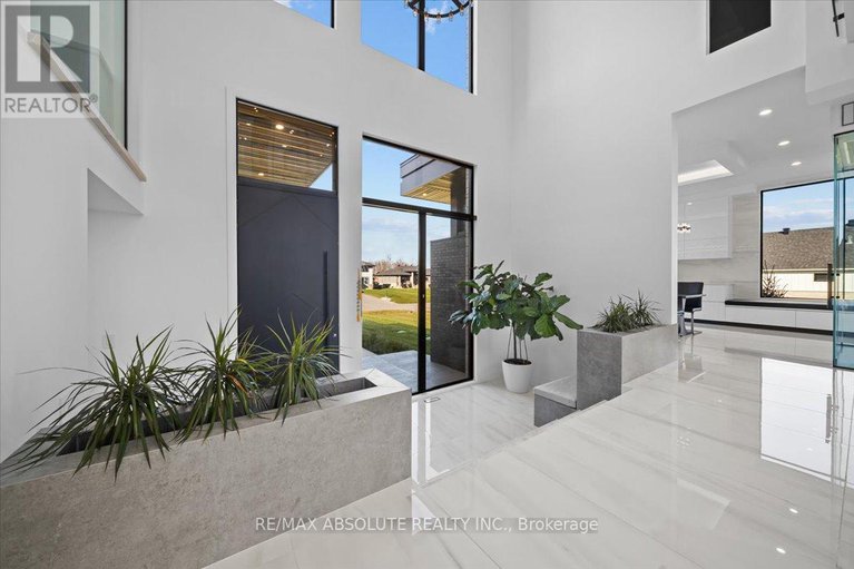 28104159/553-shoreway-drive/greely/ottawa/ontario/K4P0G3_11