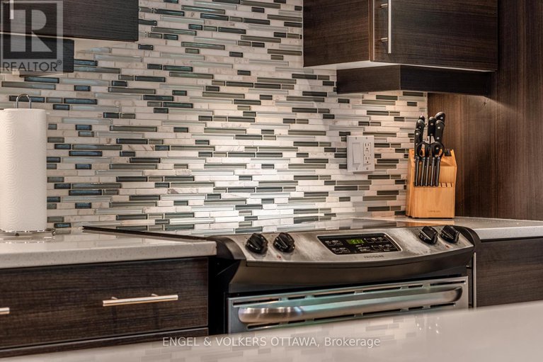 28447274/82-pretoria-avenue/glebe/ottawa/ontario/K1S1W9_16