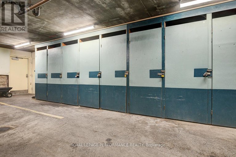 28841567/3-2-columbus-avenue/overbrook/ottawa/ontario/K1K1R3_43