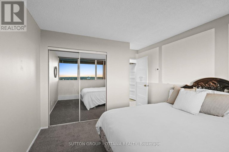 28981309/3360-southgate-road/south-keys/ottawa/ontario/K1V9A6_25